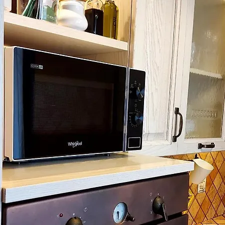 Il Sole דירה קארפי